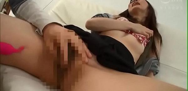  [JAV1UP] Toying with married Sis